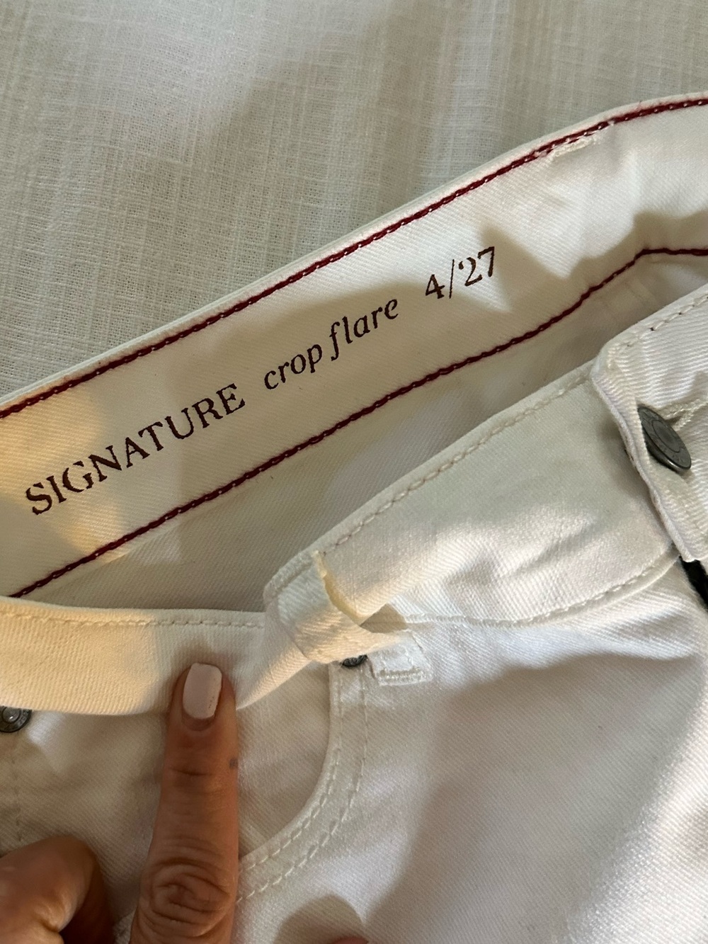 Talbots signature crop flare white jeans | size 27 - Picture 8 of 10